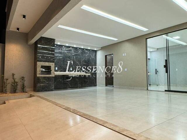 #1522 - Casa para Venda em Trindade - GO - 1