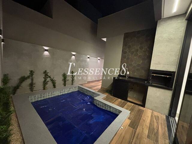 Casa para Venda em Senador Canedo - 5