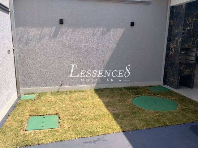 #1534 - Casa para Venda em Goiânia - GO - 3