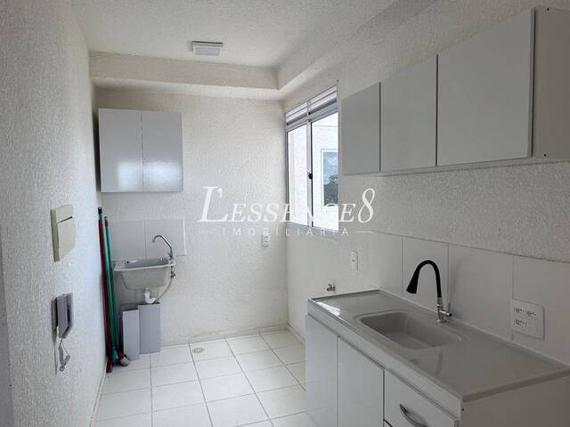 Apartamento para Venda em Goiânia - 4