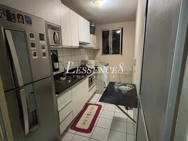 #1551 - Apartamento para Venda em Goiânia - GO - 3