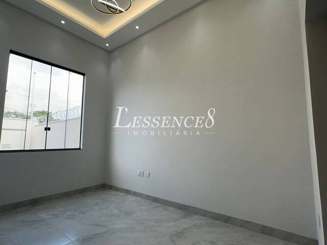 #1552 - Casa para Venda em Aparecida de Goiânia - GO - 3