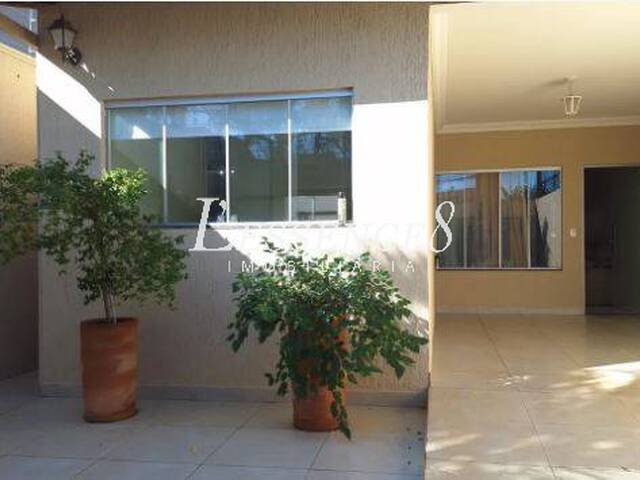 Casa para Venda em Goiânia - 5