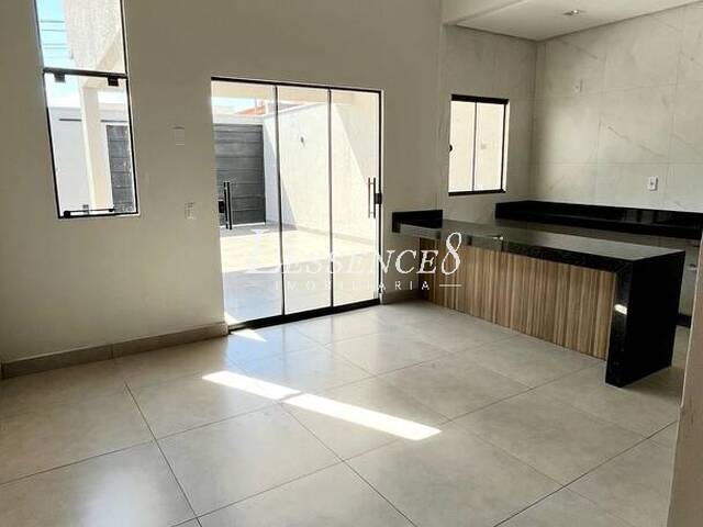 #1558 - Casa para Venda em Trindade - GO - 3