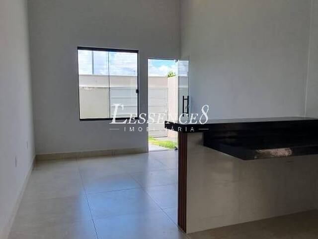 Casa para Venda em Goiânia - 5