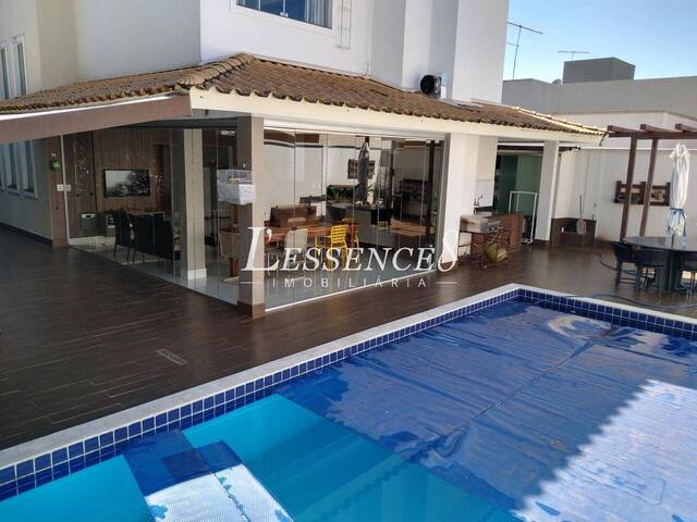 #1578 - Casa em condomínio para Venda em Goiânia - GO - 2