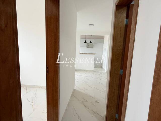 Apartamento para Venda em Goiânia - 4
