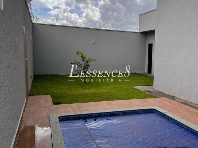 Casa para Venda em Aparecida de Goiânia - 5