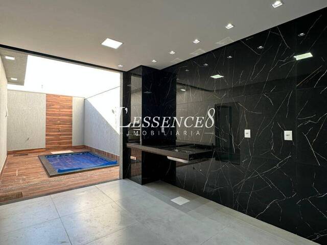 Casa para Venda em Goiânia - 5