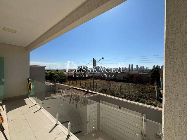 #1594 - Sobrado para Venda em Goiânia - GO - 3