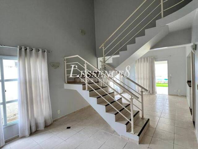 #1599 - Sobrado para Venda em Goiânia - GO - 3