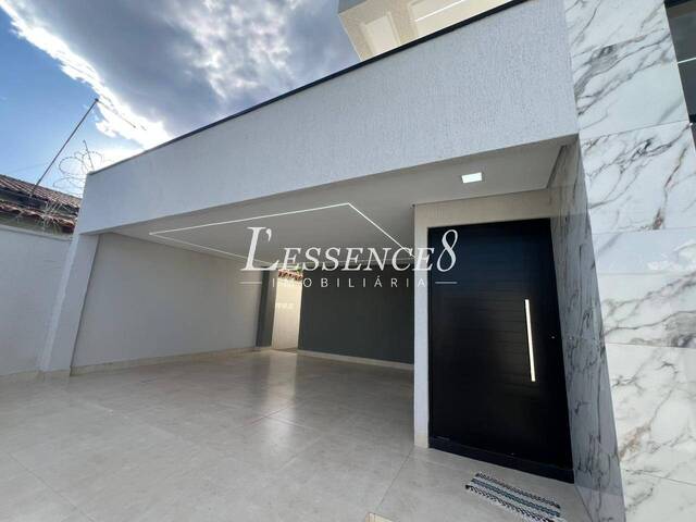 #1608 - Casa para Venda em Aparecida de Goiânia - GO - 3