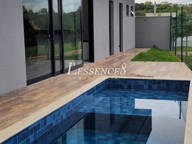 #1618 - Casa para Venda em Senador Canedo - GO - 2