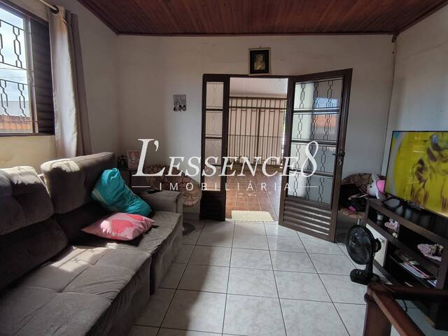 #1564 - Casa para Venda em Goiânia - GO - 3