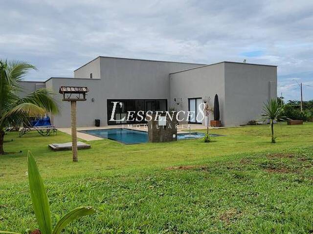 Casa em condomínio para Venda em Hidrolândia - 4