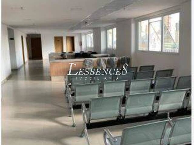 Sala para Venda em Goiânia - 3