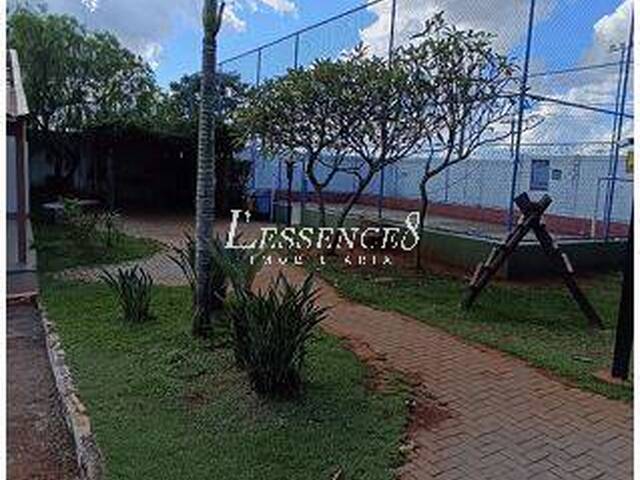 Casa em condomínio para Venda em Goiânia - 3