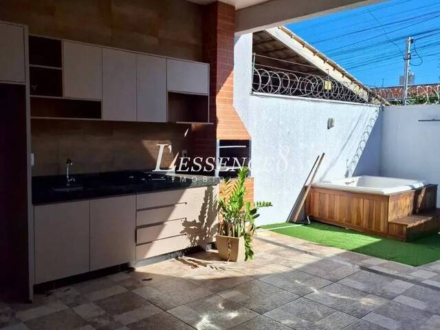 Casa para Venda em Goiânia - 2