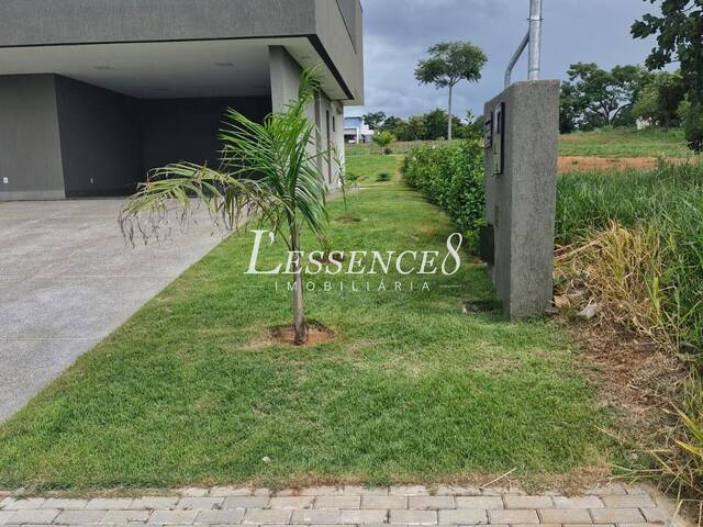 Casa em condomínio para Venda em Hidrolândia - 3