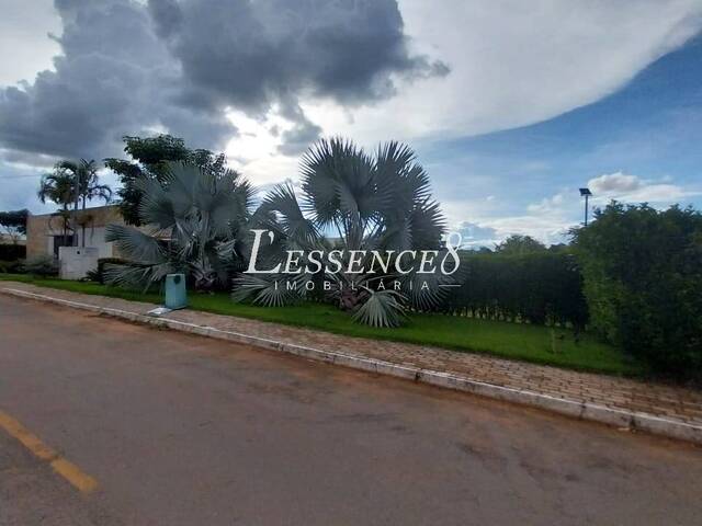 Casa em condomínio para Venda em Hidrolândia - 3