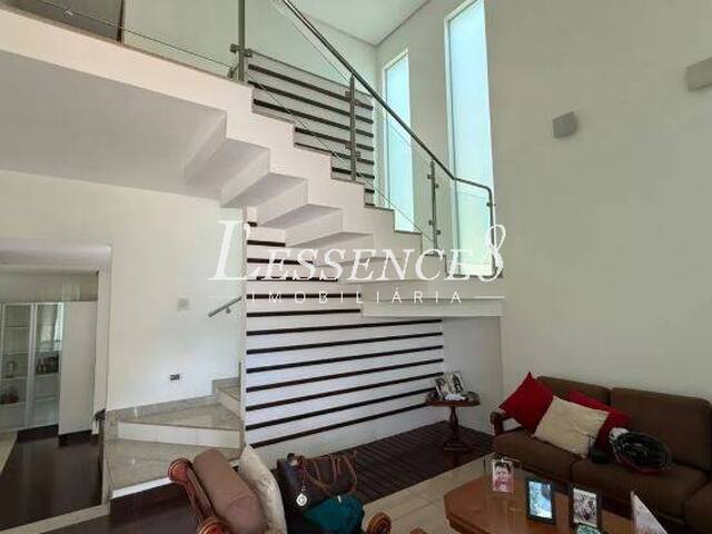 Casa em condomínio para Venda em Goiânia - 3