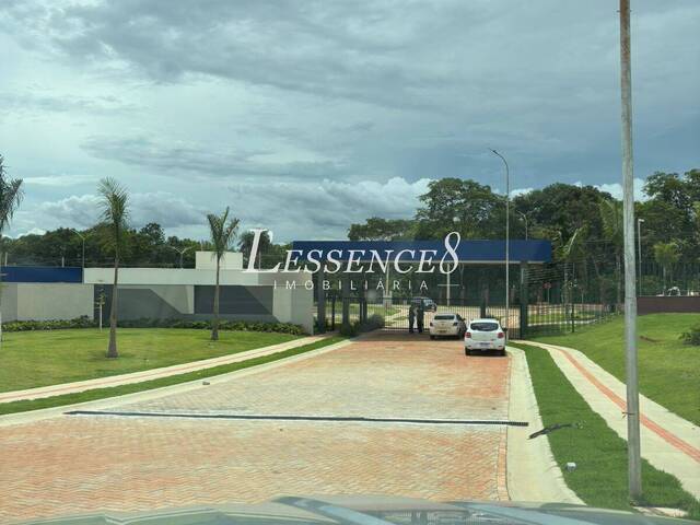 Casa em condomínio para Venda em Senador Canedo - 2