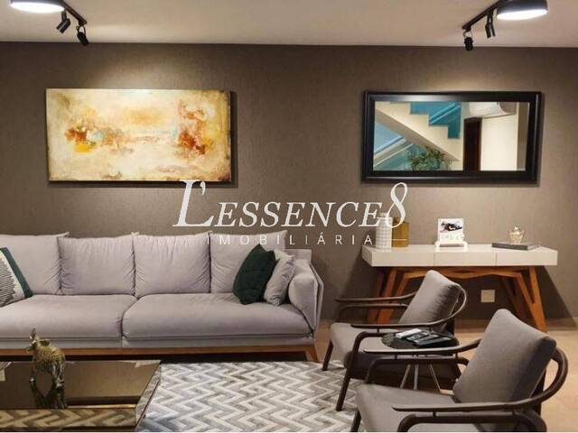 Casa em condomínio para Venda em Goiânia - 2