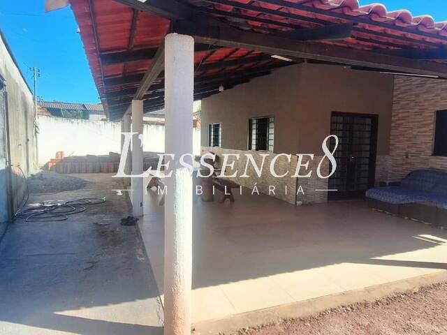 Casa para Venda em Senador Canedo - 5