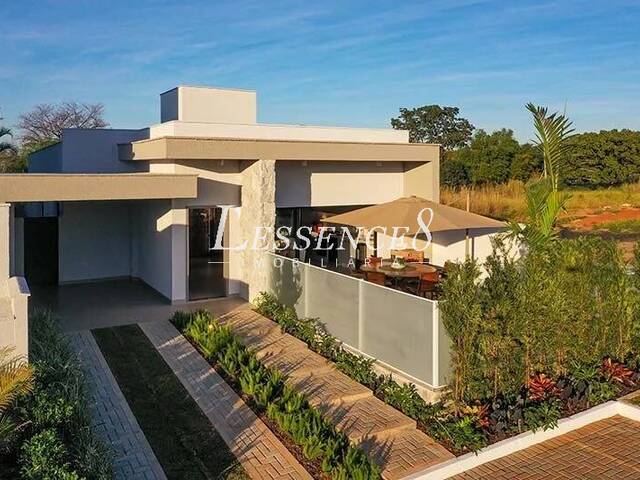 Casa em condomínio para Venda em Aparecida de Goiânia - 2