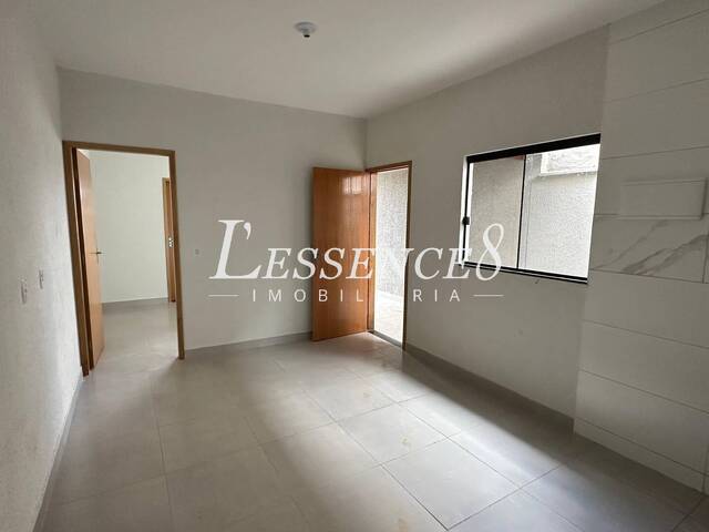 Casa para Venda em Goiânia - 3