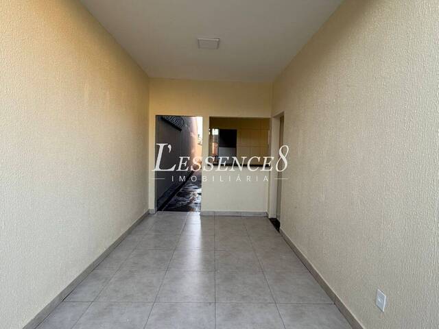 Casa para Venda em Goiânia - 3