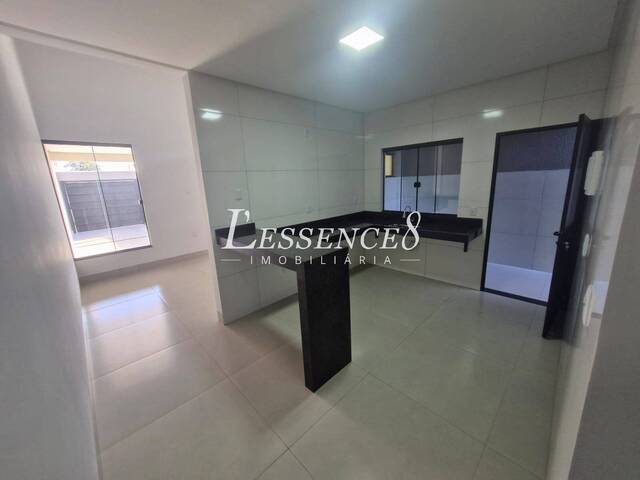 Casa para Venda em Aparecida de Goiânia - 5