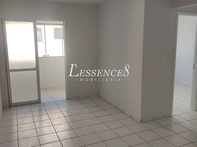 Apartamento para Venda em Aparecida de Goiânia - 2