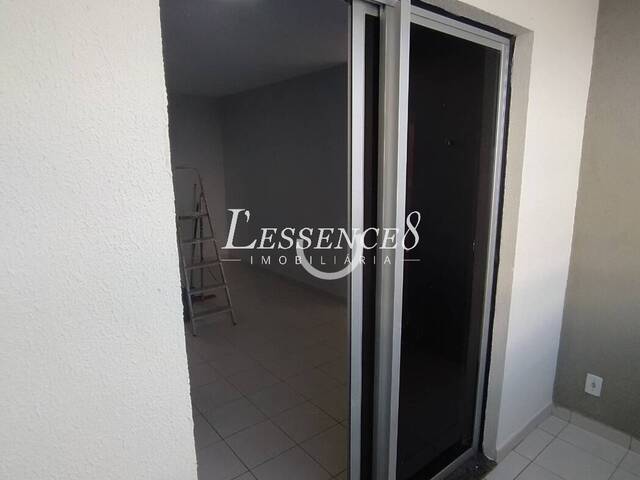 Apartamento para Venda em Aparecida de Goiânia - 4