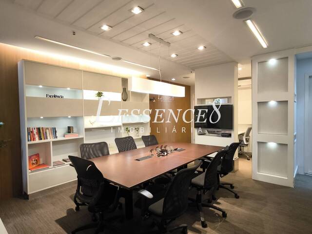 Sala para Venda em Goiânia - 4