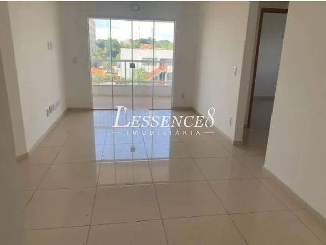 Apartamento para Venda em Goiânia - 4