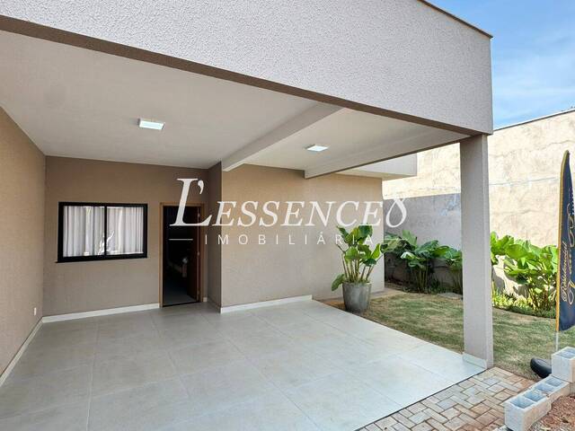 #1768 - Casa para Venda em Aparecida de Goiânia - GO - 2