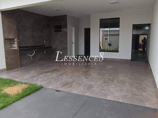 #1788 - Casa para Venda em Aparecida de Goiânia - GO - 3