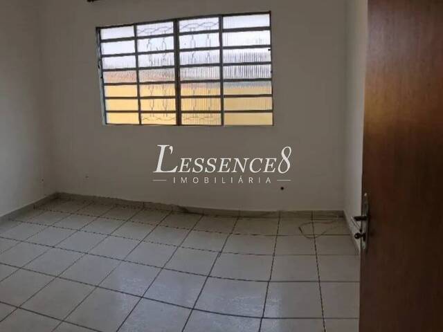 Casa para Venda em Goiânia - 5