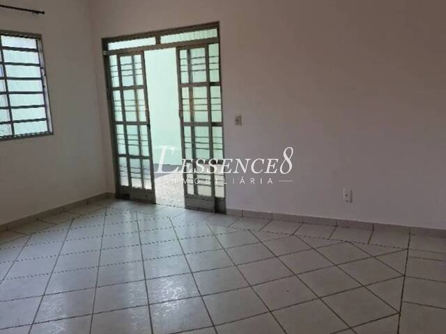 Casa para Venda em Goiânia - 4