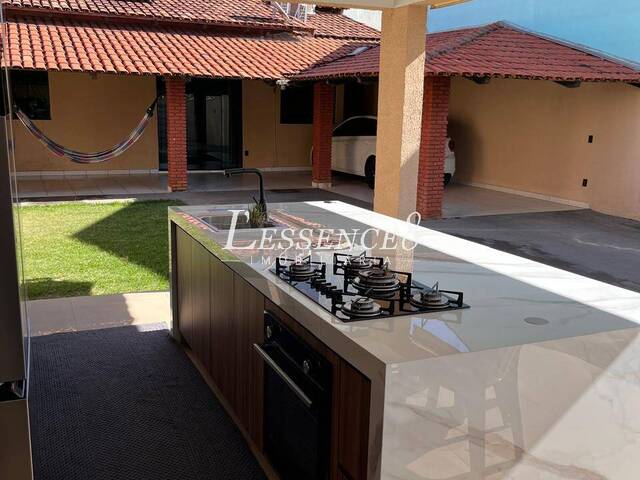 Casa para Venda em Goiânia - 5