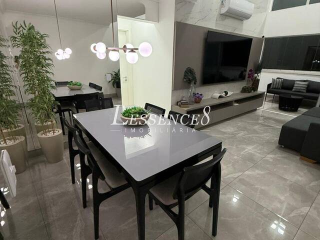 #1814 - Apartamento para Venda em Goiânia - GO - 2
