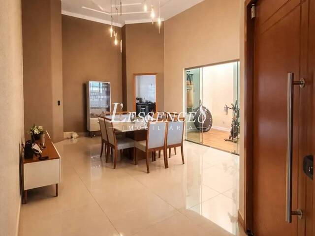 Casa para Venda em Goiânia - 5