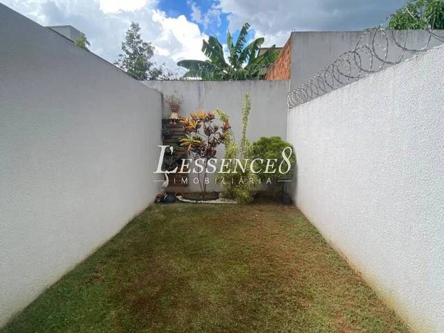 Sobrado para Venda em Goiânia - 5