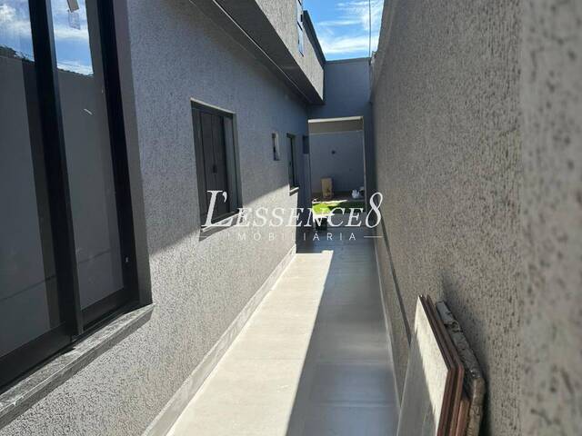 Casa para Venda em Aparecida de Goiânia - 3