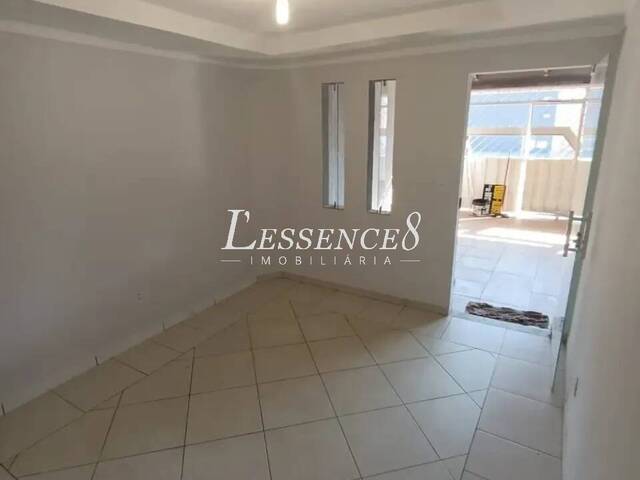 Casa para Venda em Goiânia - 5