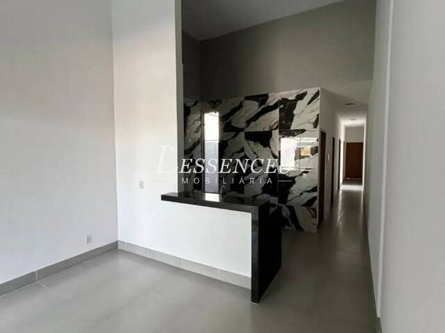 Casa para Venda em Goiânia - 4