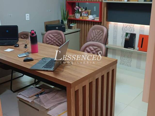 Galpão para Venda em Aparecida de Goiânia - 2
