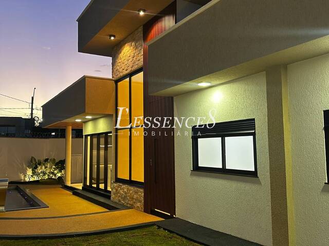 Casa para Venda em Goiânia - 2