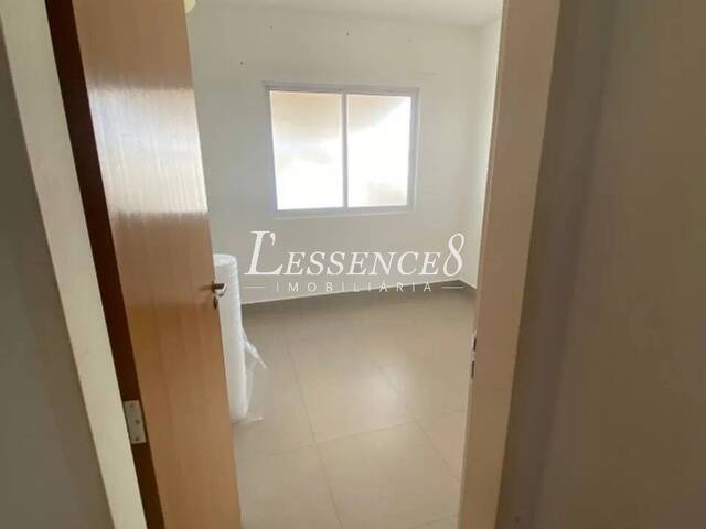 Casa em condomínio para Venda em Senador Canedo - 2